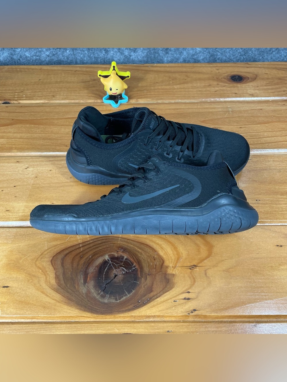 Nike Free RN 2018 Men's Size 9 Triple Black Running Shoes Sneakers 942836-002 - Picture 8 of 16